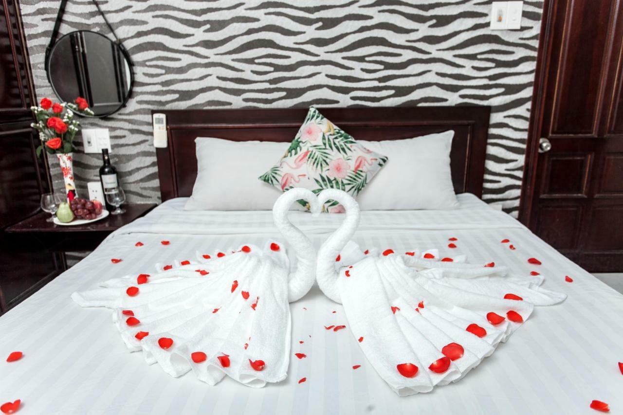 Bonanza Hotel Da Nang Esterno foto